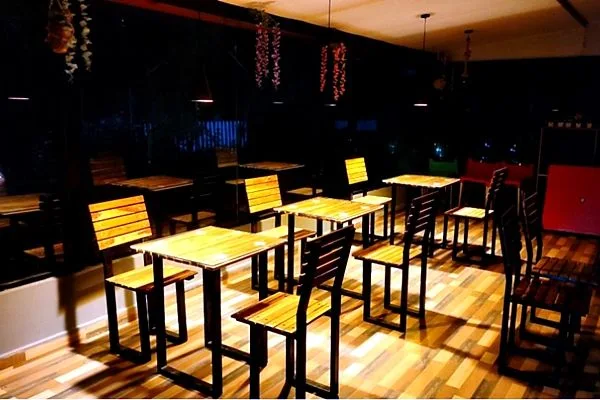 Restaurant Interior1
